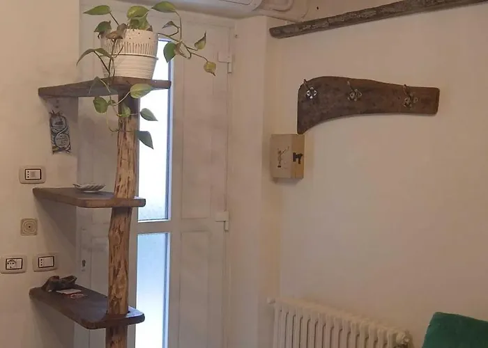 La Meridiana Maggiore 2 아파트 *