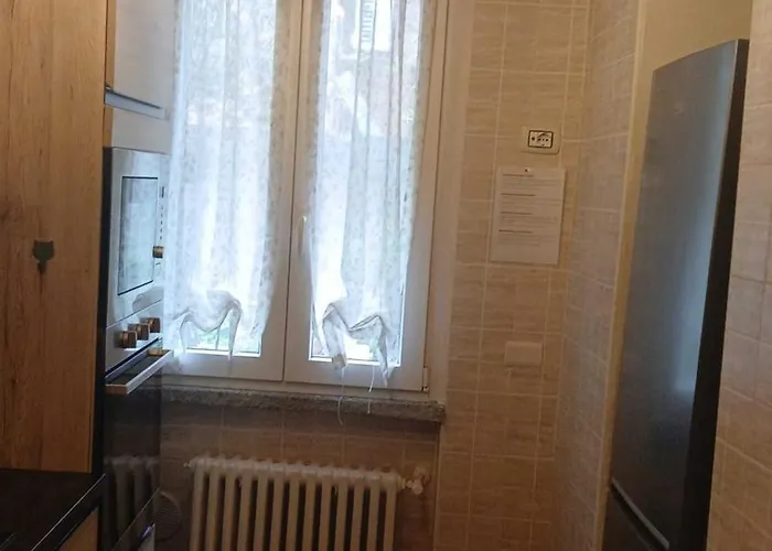 아파트 La Meridiana Maggiore 2 라베노-몸벨로