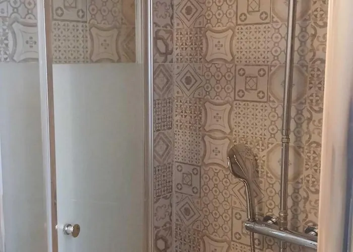 La Meridiana Maggiore 2 아파트 라베노-몸벨로